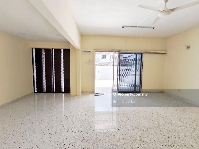 Rumah Teres 2-Tingkat untuk Disewa di Petaling Jaya, Selangor oleh Emmanuel Lai - iProperty.com.my