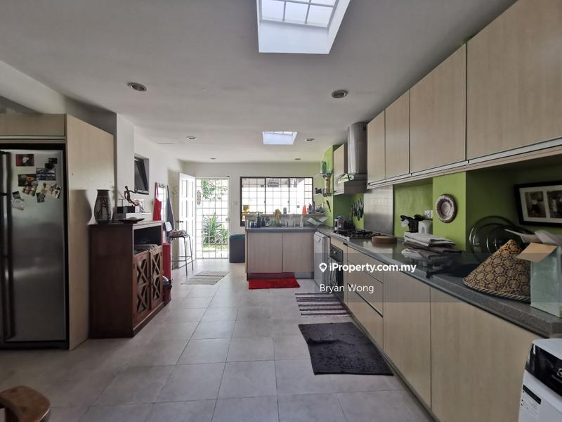 Semi-Detached House for Sale in Damansara Jaya, Petaling Jaya by Bryan Wong - iProperty.com.my