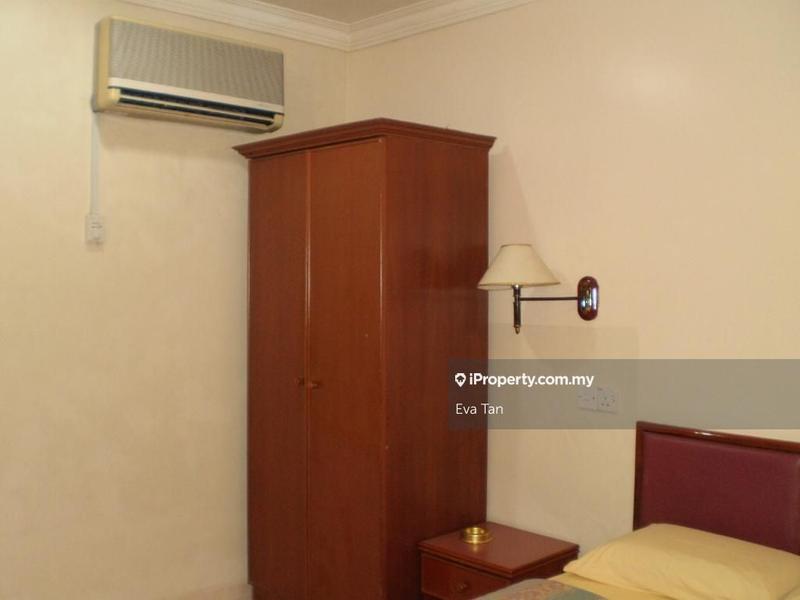 Hotel / Resort untuk Dijual di Taman Ungku Tun Aminah, Skudai oleh Eva Tan - iProperty.com.my