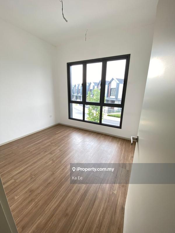 Rumah Teres 2-Tingkat untuk Dijual di Denai Alam, Shah Alam oleh Ka Ee - iProperty.com.my