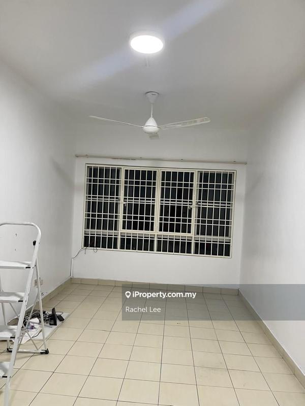 Pangsapuri untuk Dijual di Serdang Raya Court Apartment oleh Rachel Lee - iProperty.com.my