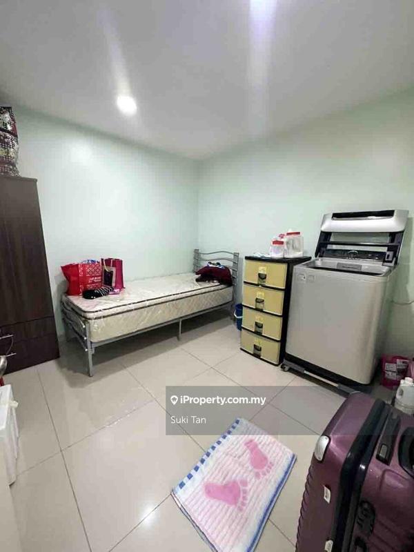 3-storey Terraced House for Sale in Lake Fields, Sungai Besi by Suki Tan - iProperty.com.my