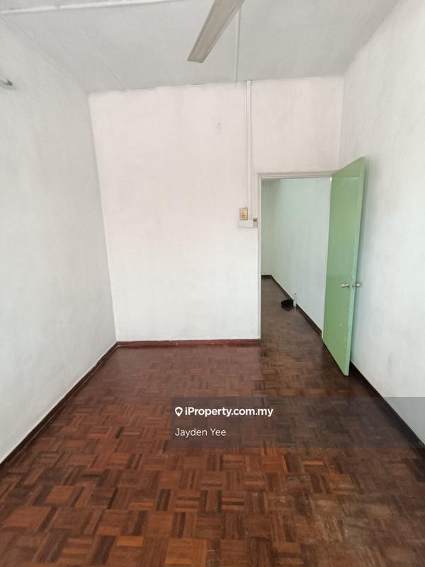 2-storey Terraced House for Sale in Taman Overseas Union (Taman Oug), Jalan Klang Lama (Old Klang Road) by Jayden Yee - iProperty.com.my