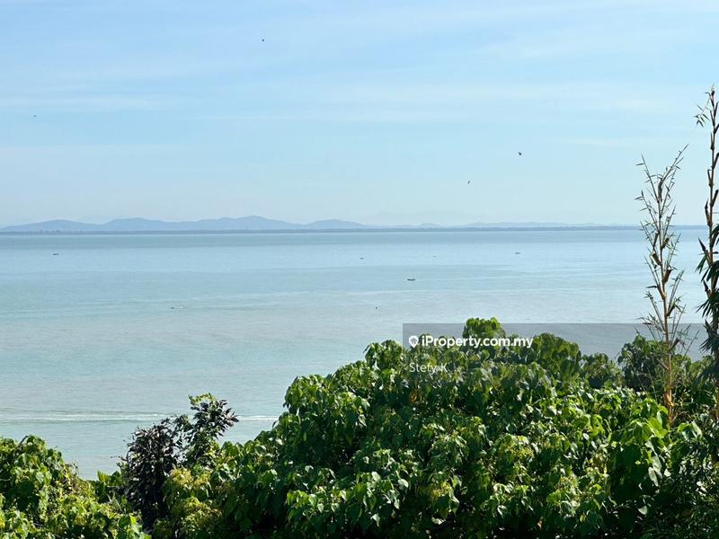 3-storey Terraced House for Sale in Batu Feringghi, Penang by Stefy K - iProperty.com.my