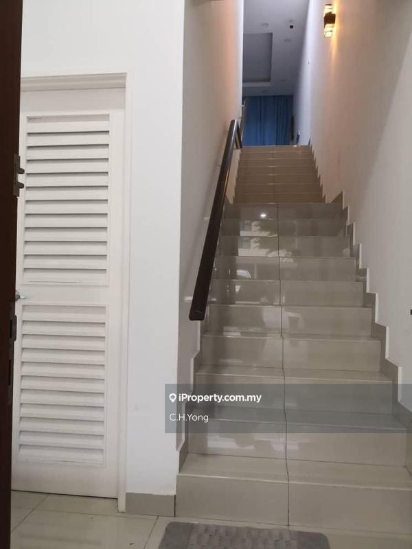 Townhouse for Sale in Odora Parkhome, Sierra 1, 16 Sierra, Puchong by C.H.Yong - iProperty.com.my