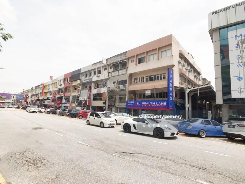 For Rent - GROUND FLOOR JALAN SS21 DAMANSARA UTAMA UPTOWN