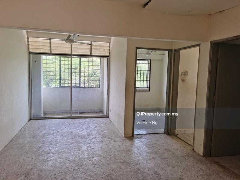 Rumah Pangsa untuk Dijual di Taman Putra Perdana oleh Vernice Ng - iProperty.com.my