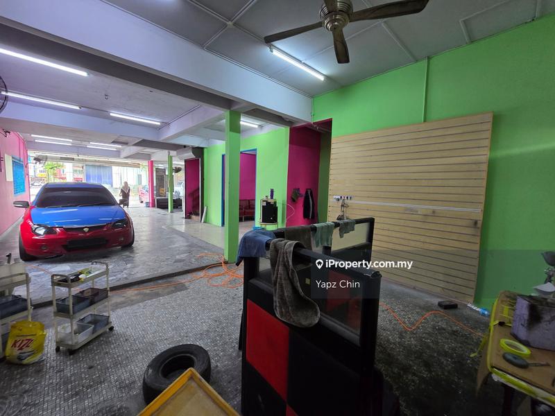 Commercial Bungalow for Sale in Kawasan 18, Klang by Yapz Chin - iProperty.com.my