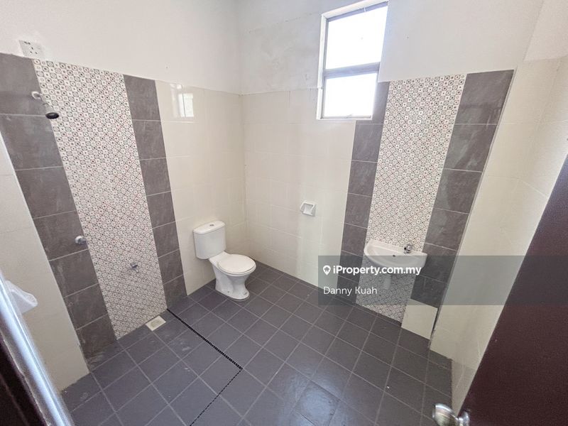 Semi-Detached House for Sale in Taman Desa Cheng Perdana, Cheng by Danny Kuah - iProperty.com.my