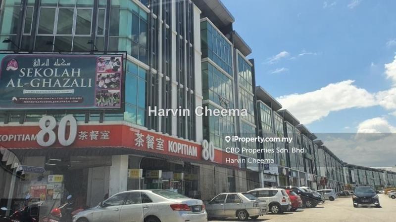 Rumah Berangkai 2 Tingkat untuk Dijual di Bandar Saujana Putra, Tanjong Duabelas oleh Harvin Cheema - iProperty.com.my