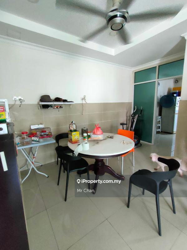 Rumah Berkembar untuk Dijual di Cheras Balakong Seri Kembangan, Balakong oleh Mr Chan - iProperty.com.my