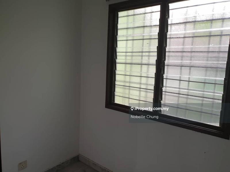 Rumah Teres 2-Tingkat untuk Dijual di Putra Heights, Subang Jaya oleh Nobeille Chung - iProperty.com.my