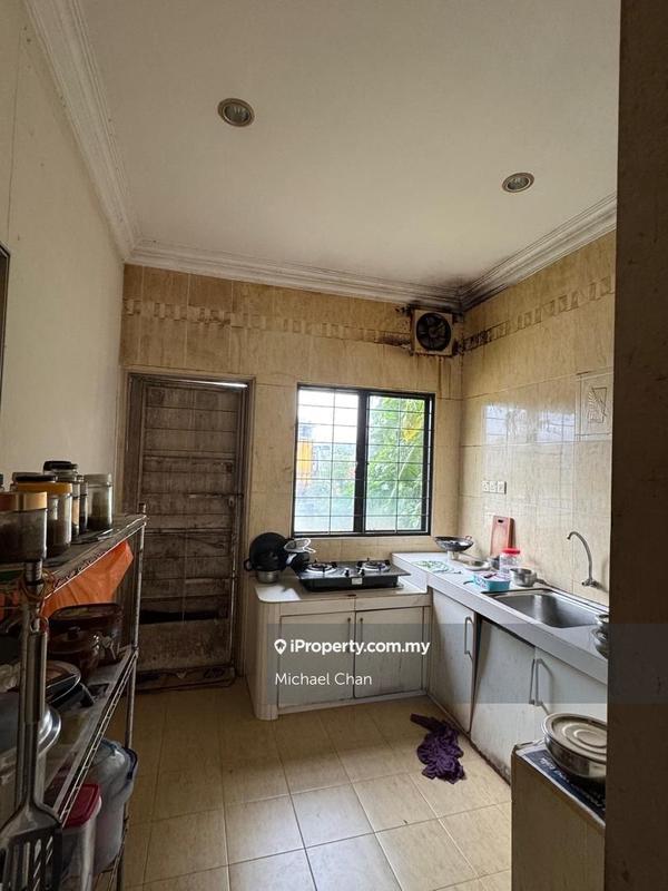 3-storey Terraced House for Sale in Taman Esplanad, Bukit Jalil by Michael Chan - iProperty.com.my