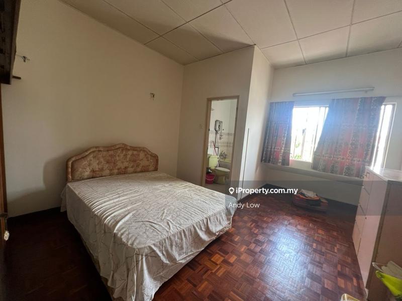 Rumah Teres untuk Dijual di Damansara Jaya, Petaling Jaya oleh Andy Low - iProperty.com.my
