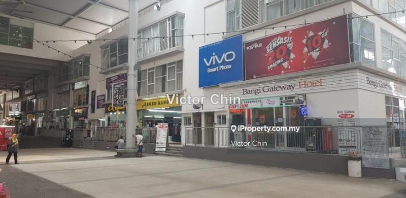 Shop / Office for Sale in street mall, Bangi by Victor Chin - iProperty.com.my
