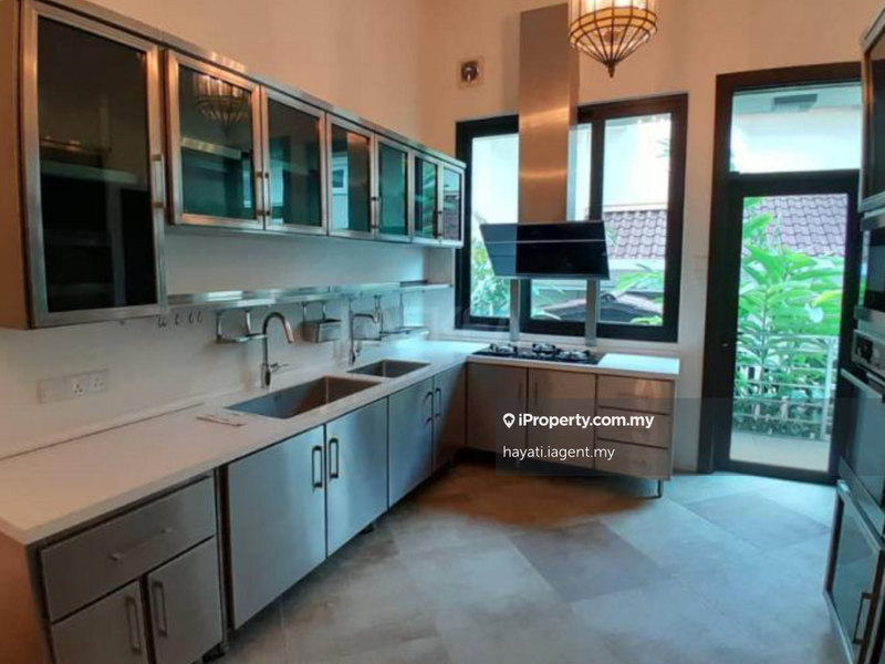 Bungalow House for Sale in Presint 8 Putrajaya, Presint 8 by hayati.iagent.my - iProperty.com.my