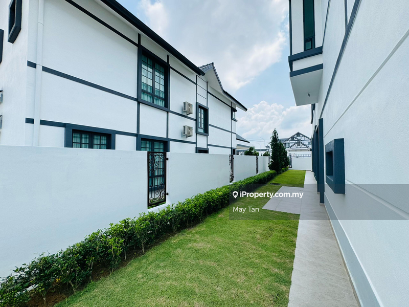 Bungalow House for Sale in Kluang Taman Parkland - New Bungalow Area, Kluang by May Tan - iProperty.com.my