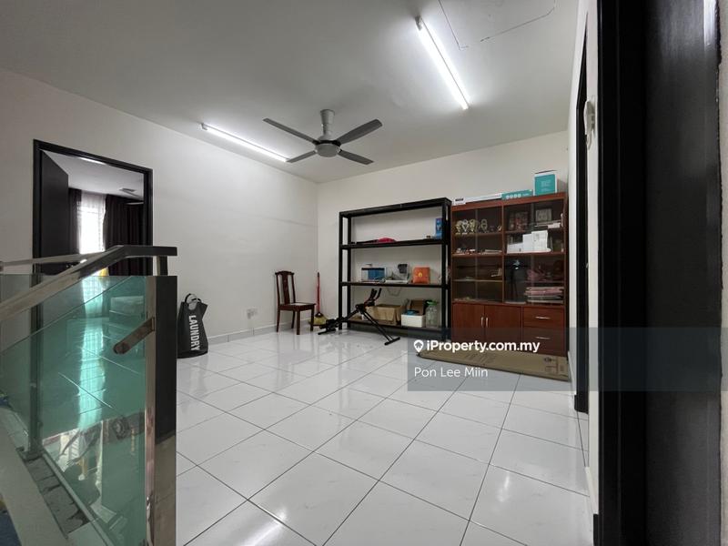 Rumah Berangkai 2 Tingkat untuk Dijual di Semenyih Parklands, Beranang oleh Pon Lee Miin - iProperty.com.my
