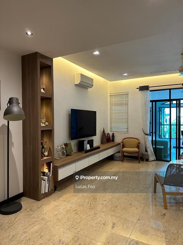 For Rent - Moonlight Bay