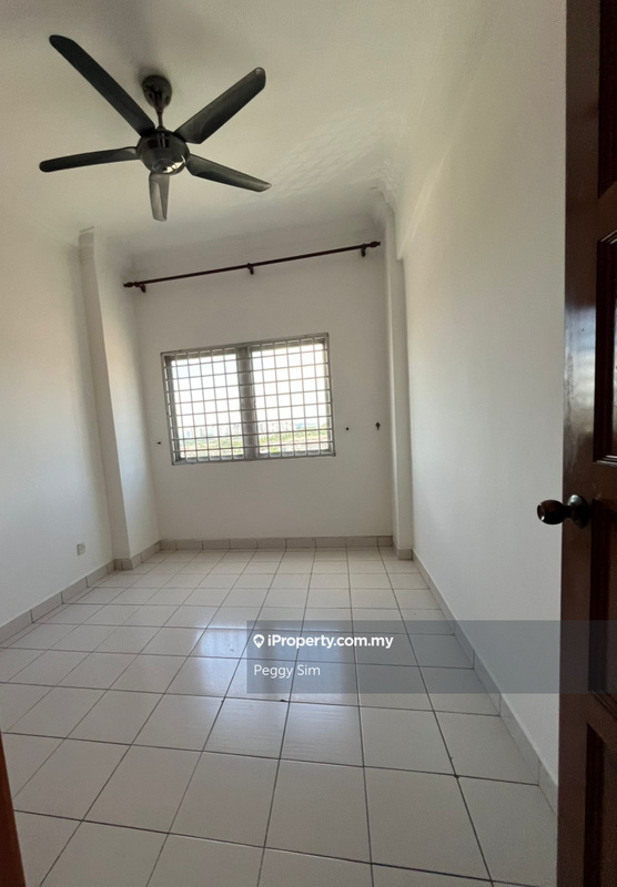 Condominium for Rent in La Vista Condominiums by Peggy Sim - iProperty.com.my