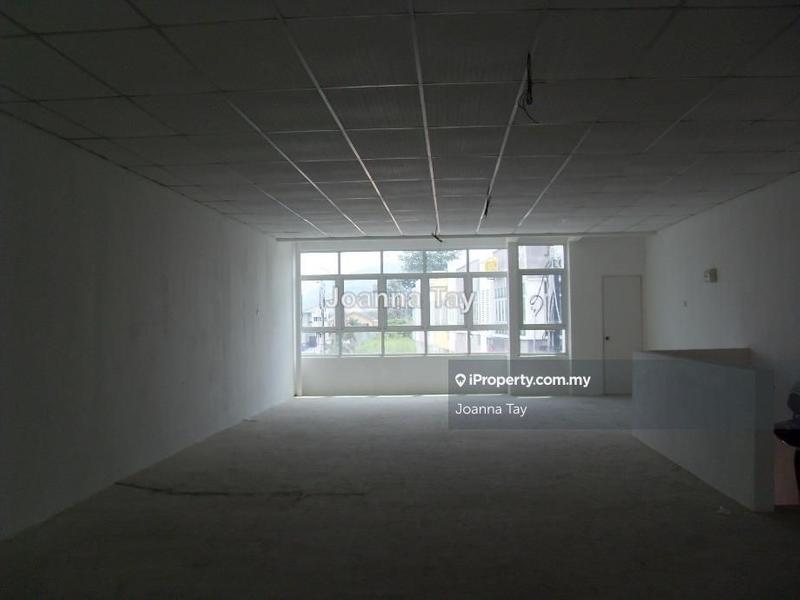 Shop for Sale in station 18, jalan pasir puteh, Ipoh by Joanna Tay - iProperty.com.my