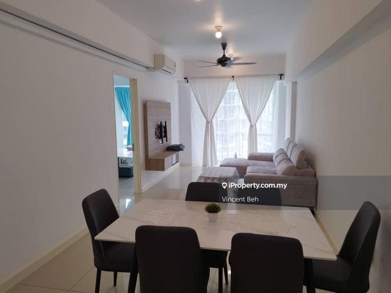 For Rent - Tiara Mutiara / The Crown