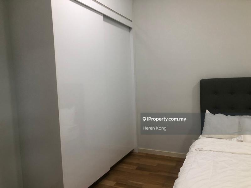 Kediaman Servis untuk Dijual di Vogue Suites One oleh Heren Kong - iProperty.com.my
