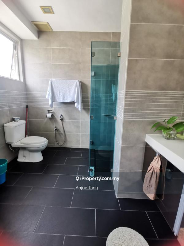 Bungalow House for Sale in Kota Kemuning, Shah Alam by Anjoe Tang - iProperty.com.my