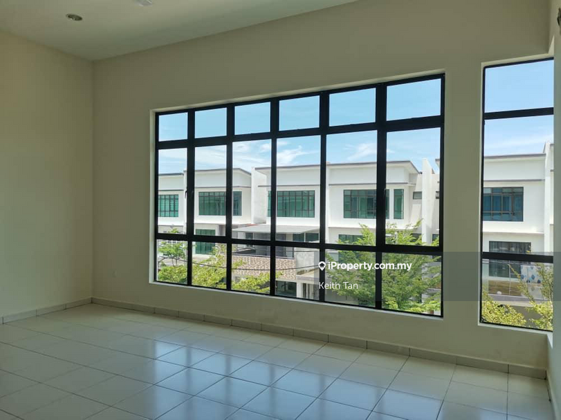 2.5-storey Terraced House for Sale in Taman Ozana Residence, Ayer Keroh by Keith Tan - iProperty.com.my