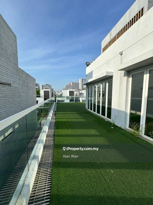 Bungalow House untuk Dijual di Lakefront Villa, Cyberjaya oleh Alan Wan - iProperty.com.my