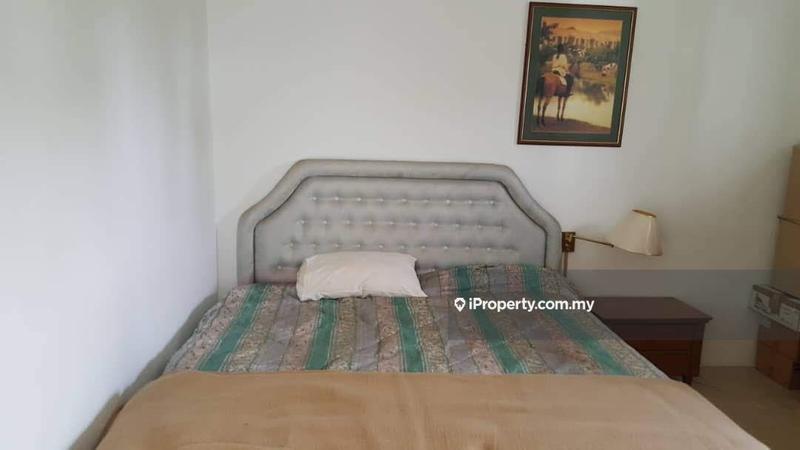 Rumah Bandar untuk Dijual di Country Heights, Kajang oleh Anna Loh - iProperty.com.my