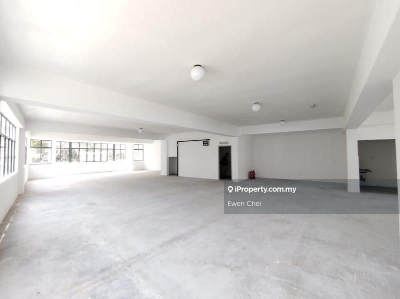 For Rent - (Corner) Selayang Heights Office, Eco Templer Park, Selayang Baru, Kepong Menjalara