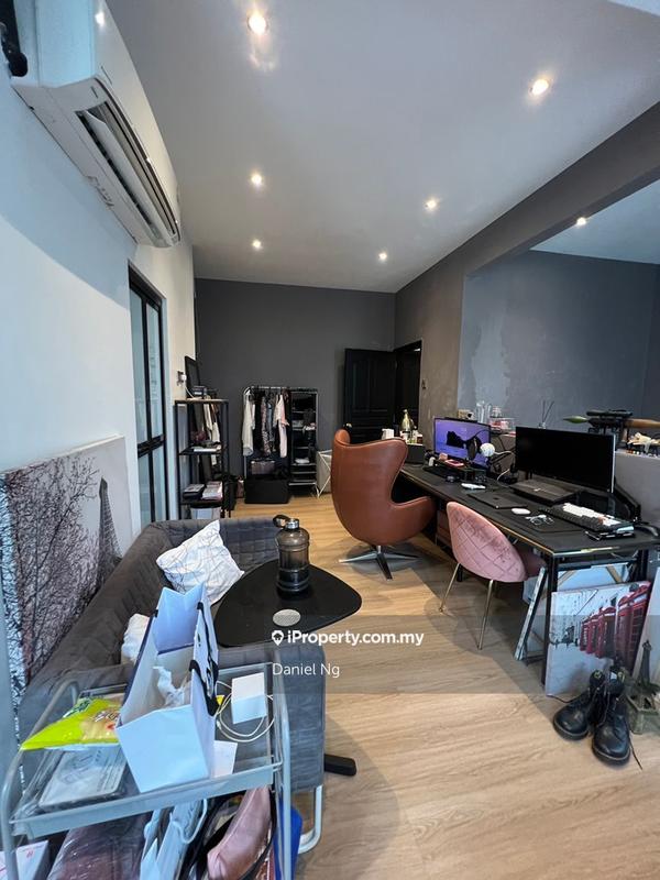 Rumah Berkembar untuk Dijual di Cheras Perdana 8, Batu 11 Balakong C180, Cheras oleh Daniel Ng - iProperty.com.my