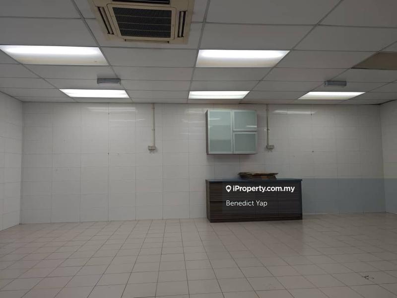 For Rent - Mount Austin Factory for food processing (with chiller)