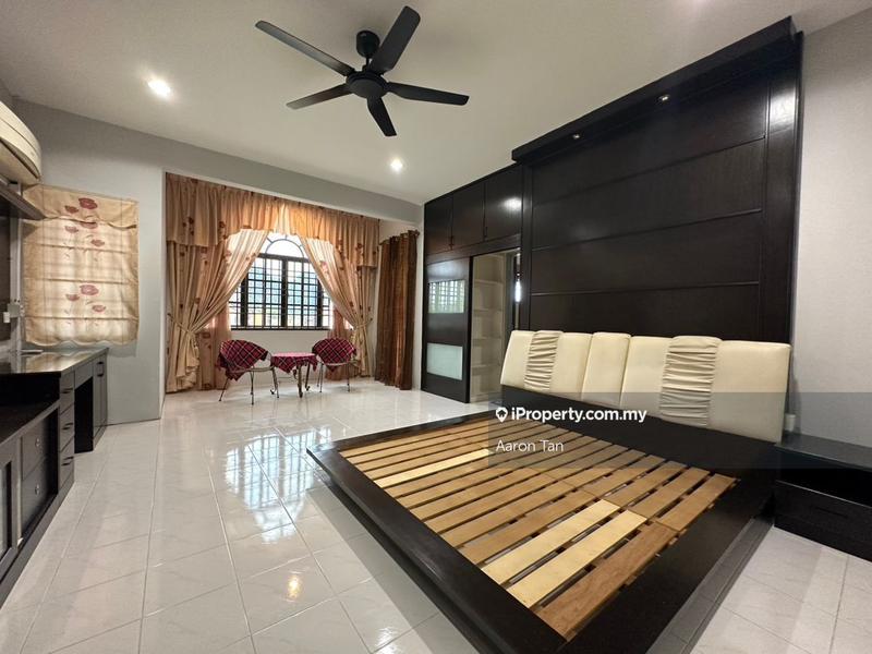 Semi-Detached House for Sale in Medan Lapangan Legenda, Ipoh by Aaron Tan - iProperty.com.my