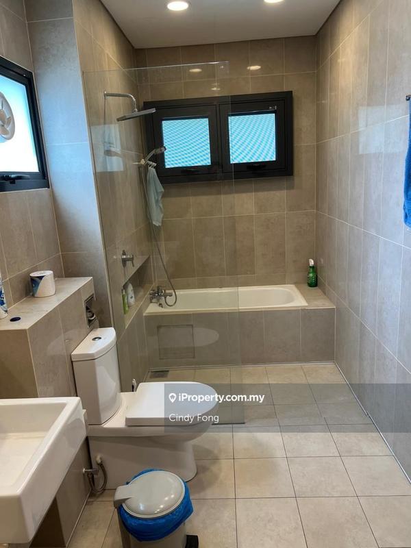 Bungalow House untuk Dijual di Kayangan Heights, Shah Alam oleh Cindy Fong - iProperty.com.my