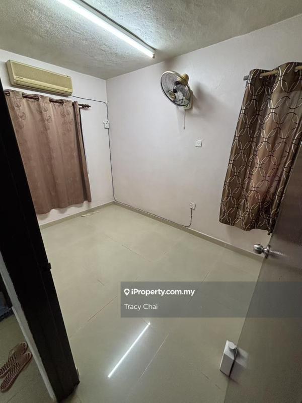 Rumah Berangkai 2.5 Tingkat untuk Dijual di Taman Sri Sinar, Segambut oleh Tracy Chai - iProperty.com.my