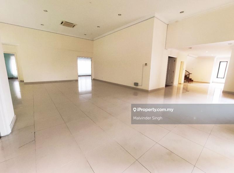 Banglo untuk Dijual di Ampang Hilir, Ampang oleh Mel Walia - iProperty.com.my