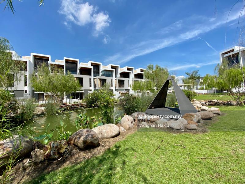 3.5-storey Terraced House for Sale in Fields of Gold Villa Senja Rawang, Rawang by Visaghan Naidu - iProperty.com.my