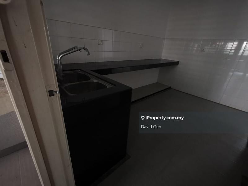 Rumah Berangkai 2 Tingkat untuk Dijual di kjtqa, Seri Kembangan oleh David Geh - iProperty.com.my