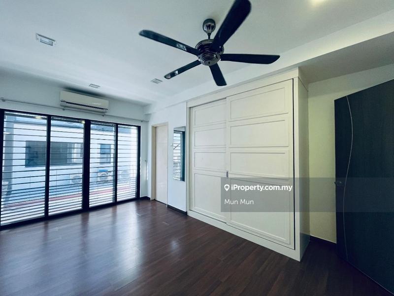 3-storey Terraced House for Sale in Lake Fields, Sungai Besi by Mun Mun - iProperty.com.my