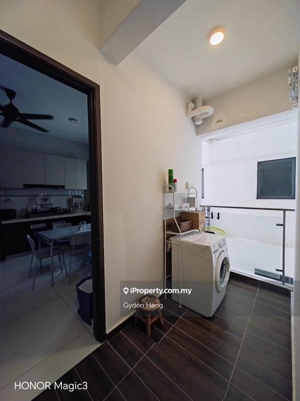 Kondominium untuk Dijual di Royal Strand @ Country Garden Danga Bay oleh Gyden Heng - iProperty.com.my