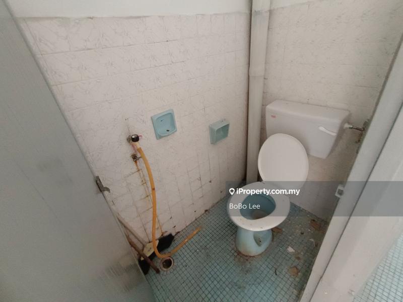 Rumah Pangsa untuk Dijual di Kuchai Entrepreneurs Park oleh BoBo Lee - iProperty.com.my