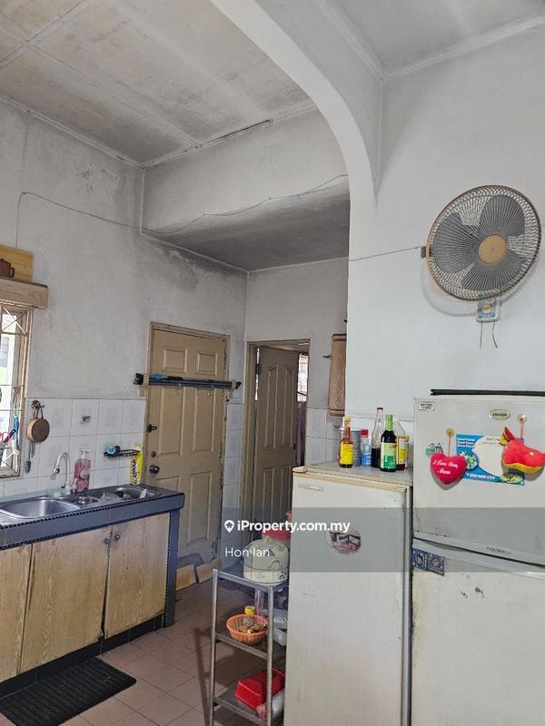 Rumah Berangkai 1 Tingkat untuk Dijual di Happy Garden, Kuchai Lama oleh Hon Ian - iProperty.com.my