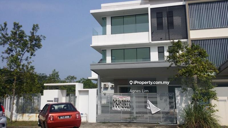 2.5-storey Terraced House for Rent in Bandar Bukit Raja, Klang by Agnes Lim - iProperty.com.my