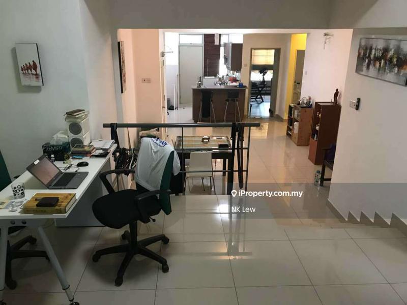 Condominium for Sale in Bayan Villa, Seri Kembangan by NK Lew - Study - iProperty.com.my