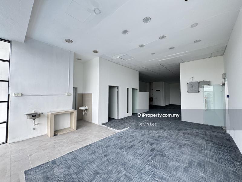 For Sale - Bukit Jelutong, Seksyen U8, Shah Alam, Industrial Park