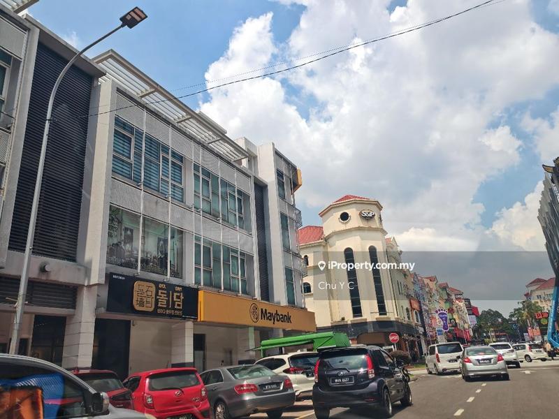 Kedai-Pejabat untuk Disewa di Dataran Sunway, Kota Damansara oleh Chu Y C - iProperty.com.my