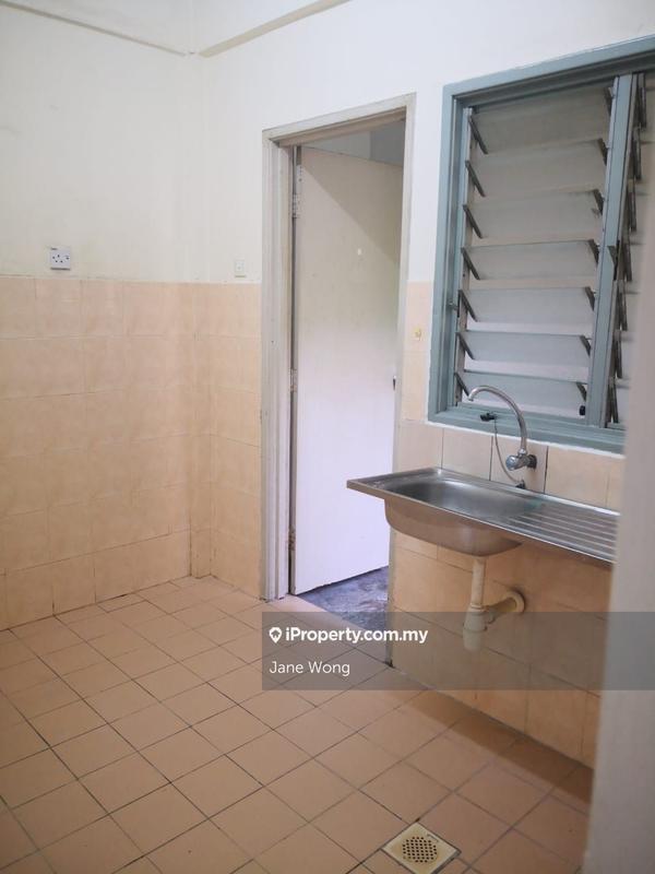 For Sale - Apartment Sri Ara