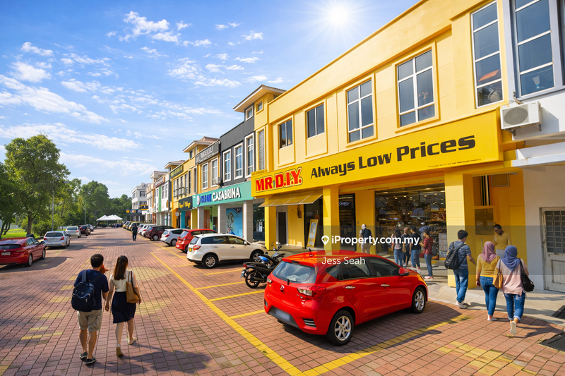 For Sale - ⭐ 2sty Endlot ⭐ 3200sf ⭐ RM159 psf ⭐ Collected RM2870 / Month